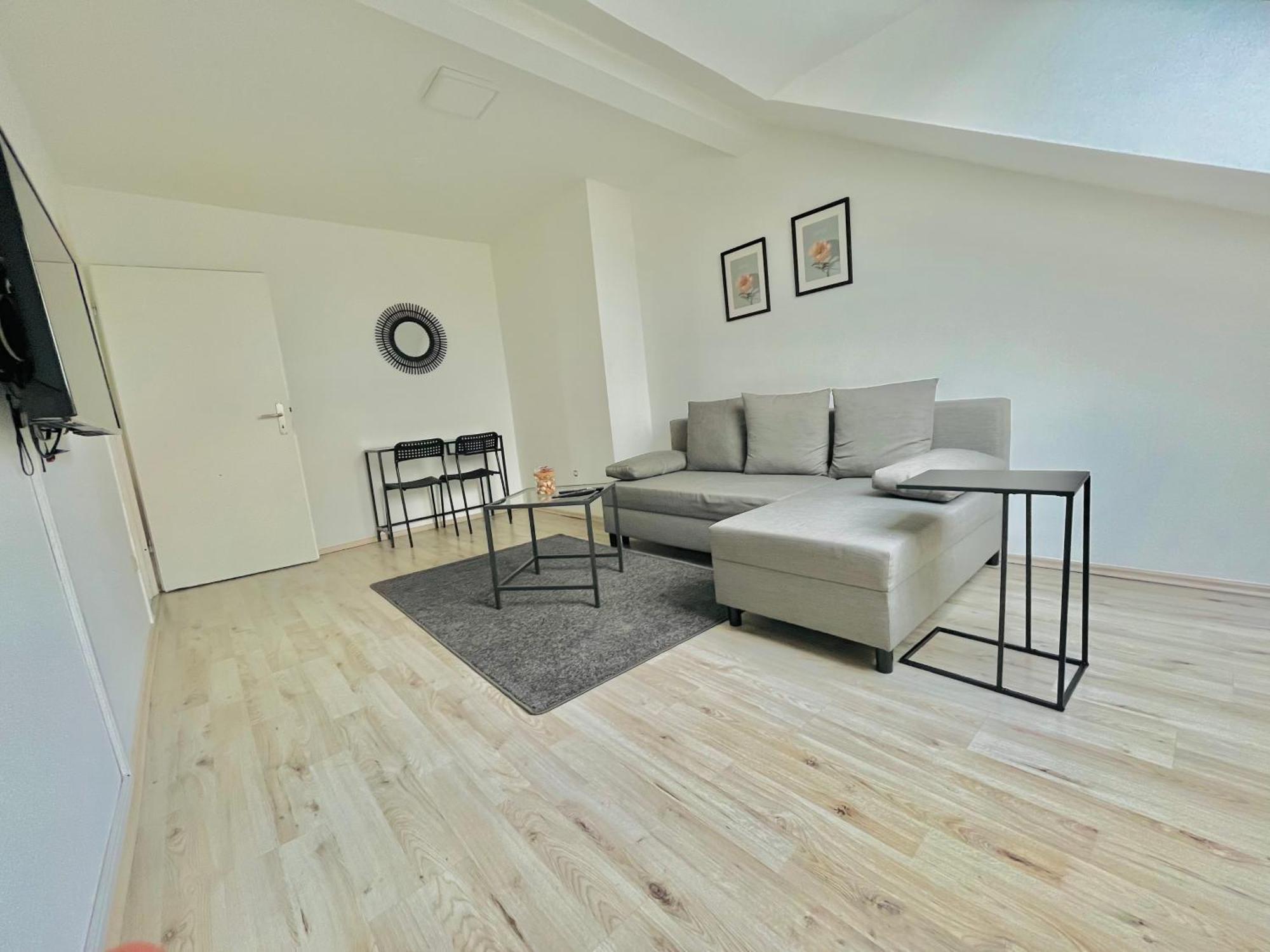 85/6 Apartment Dortmund